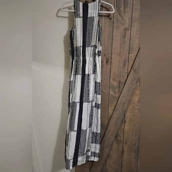 CLUB MONACO 100% Silk Geometric Stripe Print Maxi Dress In White/black. Size 0 - Picture 6 of 10